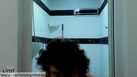 Snapshot of orlando__bloom chatting on February 10, 2025, 11:04 am Fansly and Instagram - online show from February 10, 2025, 11:04 am