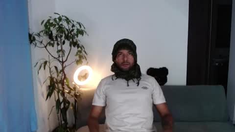 orlando_horny online show from October 13, 2025, 4:01 am