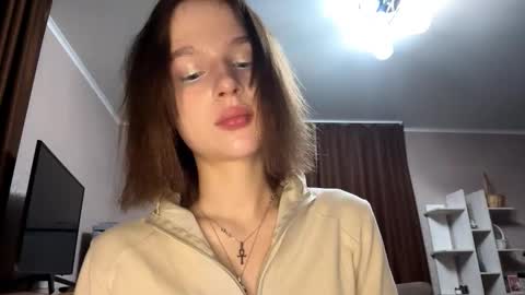 orlinae online show from March 8, 2026, 9:29 pm