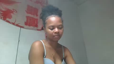 ornellahhh online show from October 9, 2025, 10:13 am