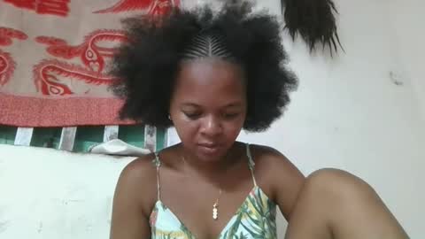 ornellahhh online show from February 7, 2026, 11:03 am