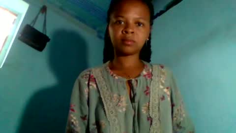 ornellahhh online show from March 7, 2026, 11:29 am