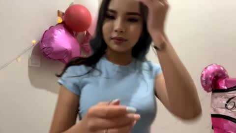 Angel online show from October 8, 2025, 9:12 pm