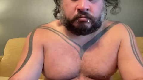 Snapshot of oscar_valentine chatting on April 9, 2026, 6:35 pm oscar_valentine online show from April 9, 2026, 6:35 pm