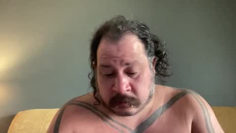 Snapshot of oscar_valentine chatting on May 18, 2026, 3:29 pm oscar_valentine online show from May 18, 2026, 3:29 pm