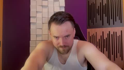 Oscar Steel Savage online show from March 1, 2025, 8:21 pm