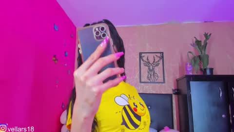 vella online show from September 22, 2025, 7:05 pm