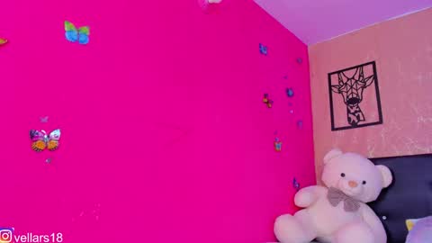 vella online show from September 28, 2025, 7:52 pm