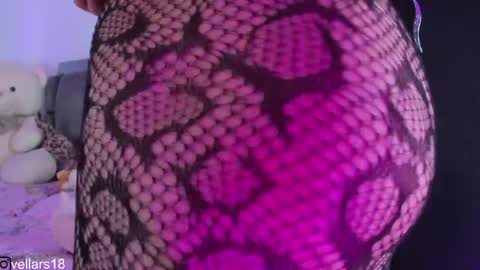 vella online show from April 19, 2026, 6:21 pm