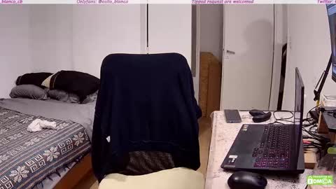 Osito Blanco online show from March 12, 2025, 3:46 am