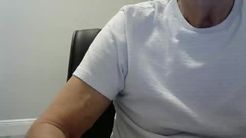 Ossi online show from February 19, 2026, 4:08 am