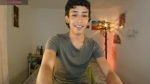 Snapshot of ostin_18hot chatting on July 23, 2026, 1:58 am ostin 18hot online show from July 23, 2026, 1:58 am