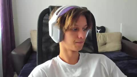 Ostin online show from September 23, 2025, 7:11 am