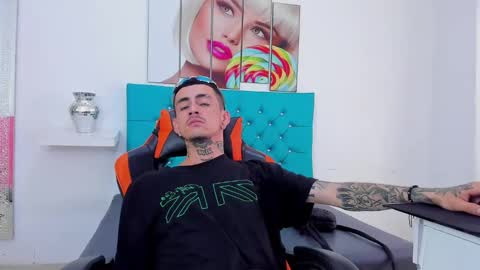 Snapshot of ostinmills chatting on December 14, 2024, 5:14 pm Ostin baby online show from December 14, 2024, 5:14 pm