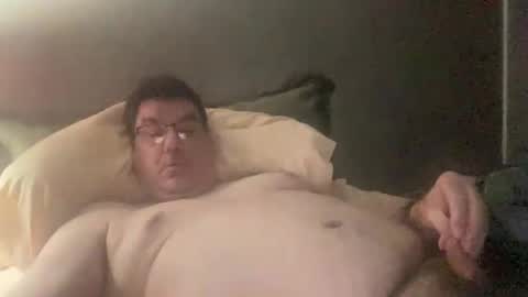 otter916 online show from February 3, 2025, 5:29 am