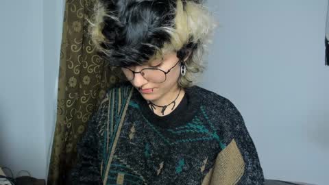 Otto 3 online show from December 4, 2024, 1:47 am