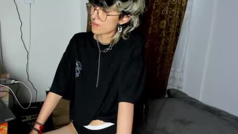 Otto 3 online show from December 27, 2024, 9:22 pm