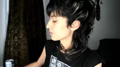 Otto 3 online show from October 22, 2025, 7:02 pm