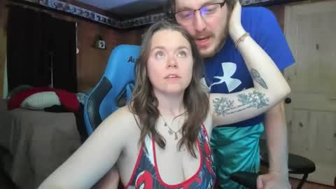 ourlittlesecret2269 online show from April 5, 2026, 3:26 am