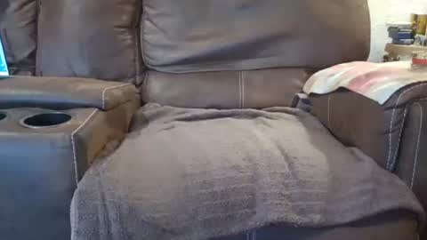 outdoorsmanmark71 online show from March 29, 2026, 7:58 pm