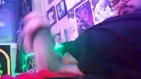 outlaw304 online show from December 2, 2024, 6:09 am