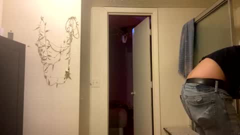 outlawdick226622 online show from April 21, 2026, 10:54 am