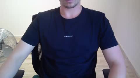 Snapshot of outroemail1807 chatting on January 14, 2026, 6:57 pm outroemail1807 online show from January 14, 2026, 6:57 pm