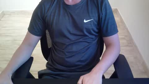 Snapshot of outroemail1807 chatting on March 2, 2026, 9:43 pm outroemail1807 online show from March 2, 2026, 9:43 pm