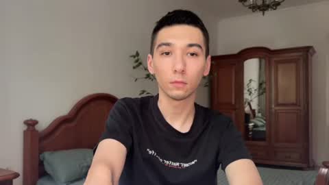 ovveroma online show from June 24, 2026, 12:04 pm