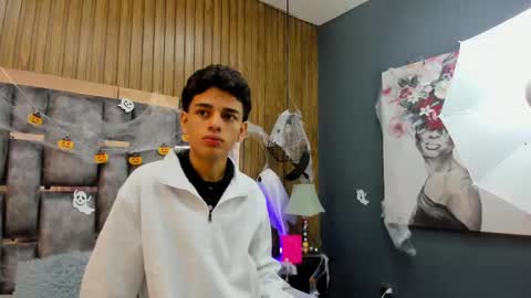 Owen Johnson online show from November 3, 2025, 12:17 pm