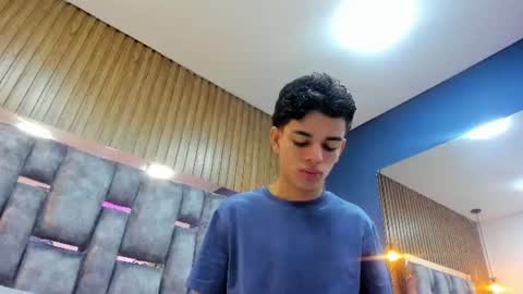 Snapshot of owen__johnson chatting on July 17, 2026, 11:17 am Owen Johnson online show from July 17, 2026, 11:17 am