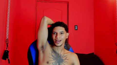Snapshot of owen_blaze3 chatting on June 6, 2026, 3:33 am owen blaze online show from June 6, 2026, 3:33 am