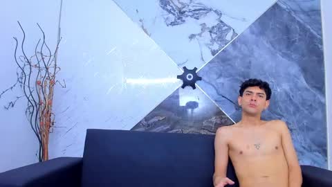 owen_mccarthy online show from December 2, 2024, 12:07 pm