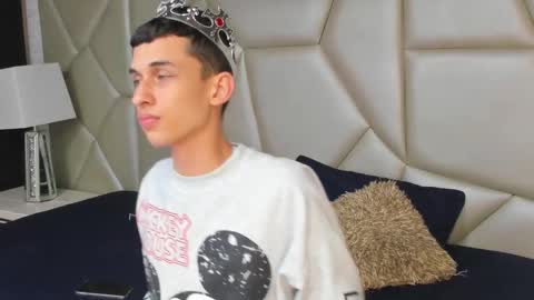 Snapshot of owen_stone1 chatting on March 12, 2025, 11:31 am owen_stone1 online show from March 12, 2025, 11:31 am