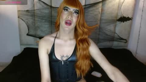 Snapshot of owenandrosecs chatting on October 24, 2025, 8:11 am Owen and Rose online show from October 24, 2025, 8:11 am