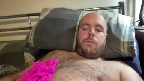 Owen2022 online show from April 3, 2026, 5:49 am