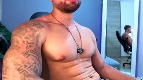 Maximus Owen online show from April 23, 2026, 11:18 pm