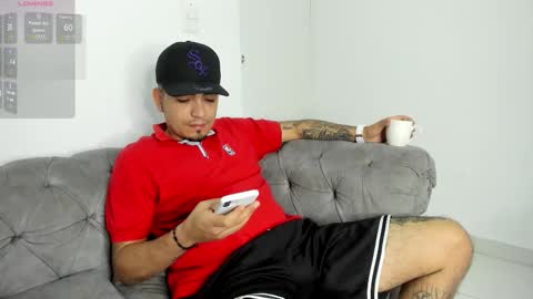 O W E N - S T O N E online show from September 15, 2025, 3:39 am