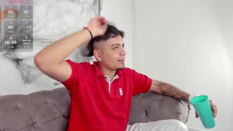 O W E N - S T O N E online show from October 17, 2025, 4:37 am