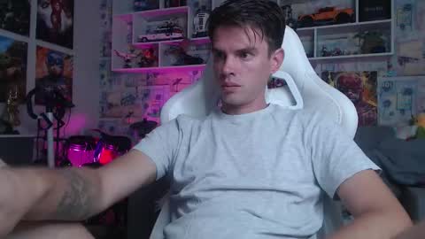 Mike online show from September 14, 2025, 11:09 am