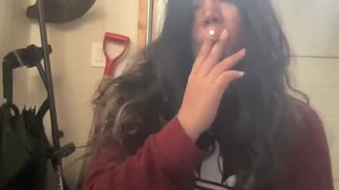 Snapshot of oxovickyoxo chatting on October 14, 2025, 12:06 pm oxovickyoxo online show from October 14, 2025, 12:06 pm