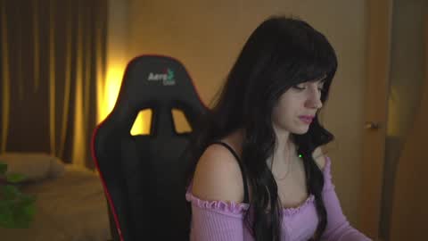 Oxana   Hi friends all my videos are 50 off check my bio online show from February 9, 2026, 12:42 pm