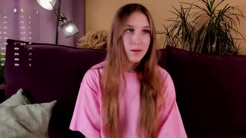 Caroline or just Lina online show from September 13, 2025, 1:16 am