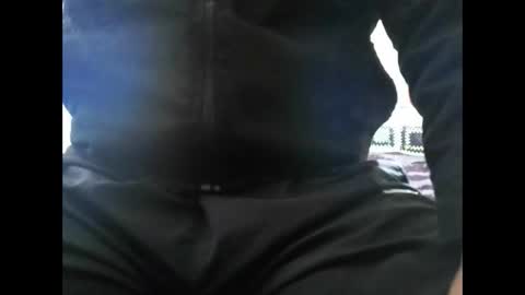 ozkar8 online show from March 7, 2026, 12:35 pm