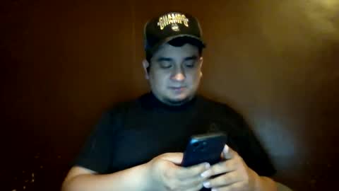 Snapshot of ozlo chatting on April 9, 2026, 9:09 pm ozlo online show from April 9, 2026, 9:09 pm