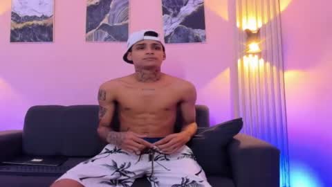 Snapshot of ozuna_hot_ chatting on July 3, 2026, 11:49 am ozuna_hot_ online show from July 3, 2026, 11:49 am