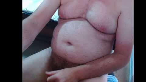 Snapshot of ozzieozzieoi chatting on April 2, 2026, 1:58 am HairyolOz online show from April 2, 2026, 1:58 am