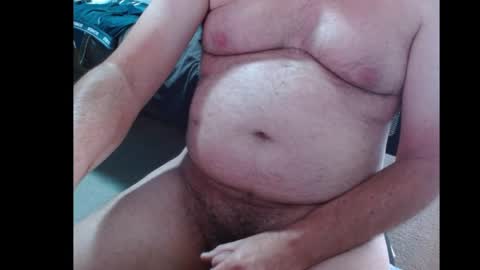 Snapshot of ozzieozzieoi chatting on April 22, 2026, 2:25 am HairyolOz online show from April 22, 2026, 2:25 am