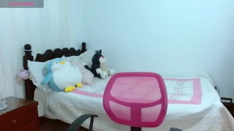 p_sweet_ online show from December 27, 2024, 10:26 pm