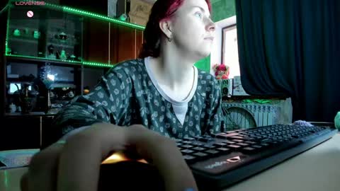 Ella online show from January 24, 2025, 6:57 am